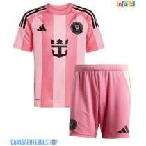 Camisa de time de futebol Inter Miami Sergio Busquets #5 Replicas 1º Equipamento Infantil 2025-26 Manga Curta (+ Calças curtas)